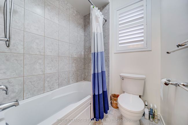65 Busch Ave, House other with 6 bedrooms, 4 bathrooms and 2 parking in Markham ON | Image 25