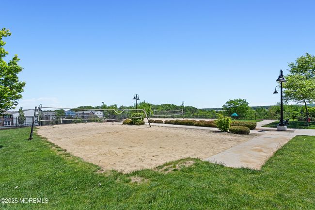 Valley Ball Plus Tennis Courts and Childrens Parks on site | Image 41