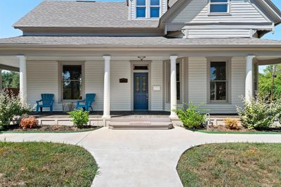 Property entrance featuring a porch | Image 3