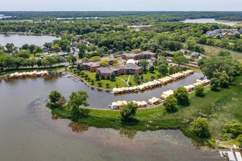 apt-525-5440 Three Points Blvd, Mound, MN, 55364-1145 | Card Image