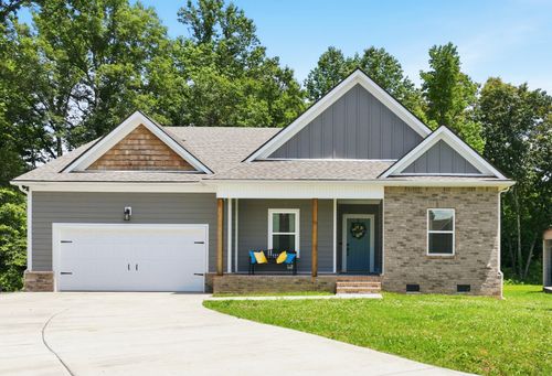 141 Stone Haven Dr, Smithville, TN, 37166-2233 | Card Image