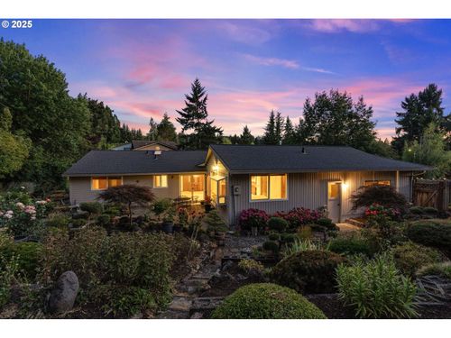 6996 Sw 184th Ave, Beaverton, OR, 97007-5250 | Card Image