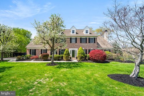 3940 Fountain Cir, FOUNTAINVILLE, PA, 18923-9641 | Card Image