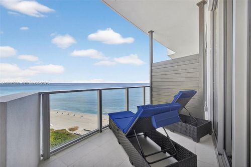 h1801-3100 N Ocean Dr, Riviera Beach, FL, 33404-3214 | Card Image