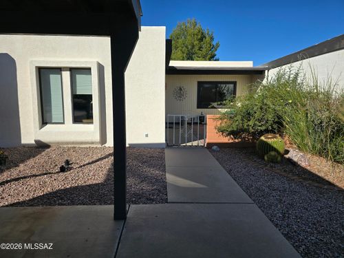 80 W Calle Del Chancero, Green Valley, AZ, 85614 | Card Image