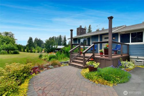 24027 Old Owen Rd, Monroe, WA, 98272-9604 | Card Image