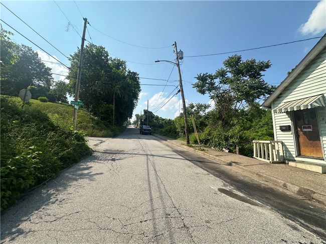 228 Walnut Street, House other with 2 bedrooms, 1 bathrooms and null parking in Donora PA | Image 8