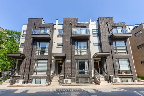 122-32 Fieldway Rd, Toronto, ON, M8Z0E3 | Card Image