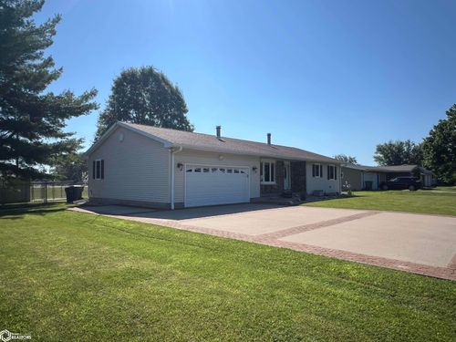 12582 148th Ave, West Burlington, IA, 52655-8552 | Card Image