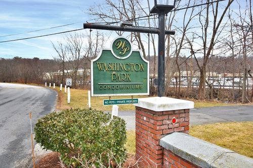 apt-2-80 Washington Park Dr, Andover, MA, 01810-3021 | Card Image