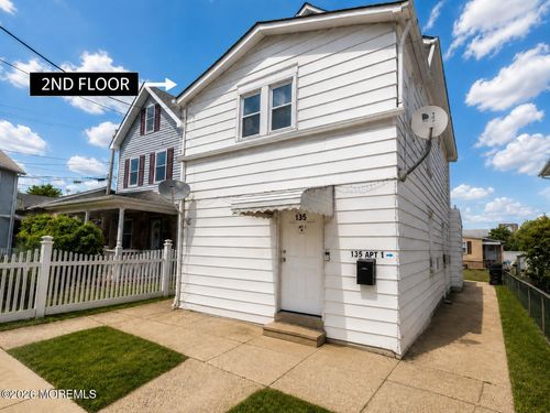 upstairs-135 Whitehead Ave, South River, NJ, 08882-1709 | Card Image