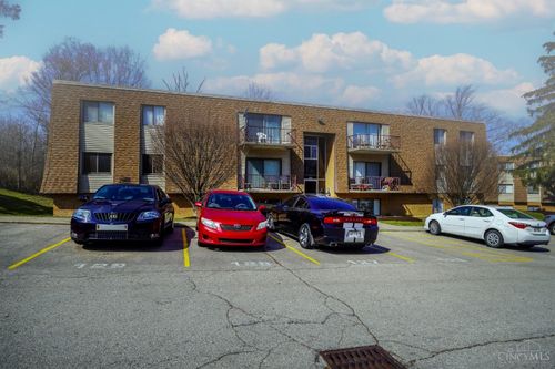 6588 Hearne Rd, Cincinnati, OH, 45248 | Card Image