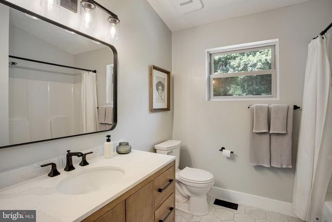 5171 Sandy Stone Ln, House other with 4 bedrooms, 3 bathrooms and null parking in BROAD RUN VA | Image 16