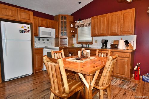 5295 Blueberry Rd, Harrison, MI, 48625-9653 | Card Image