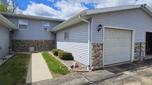 17-112 E Hofman Street, CECIL, WI, 54111 | Card Image