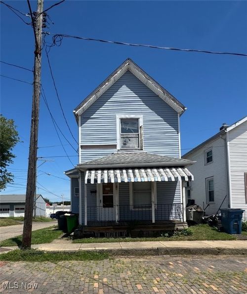 24 Houston St Sw, Massillon, OH, 44647-6489 | Card Image