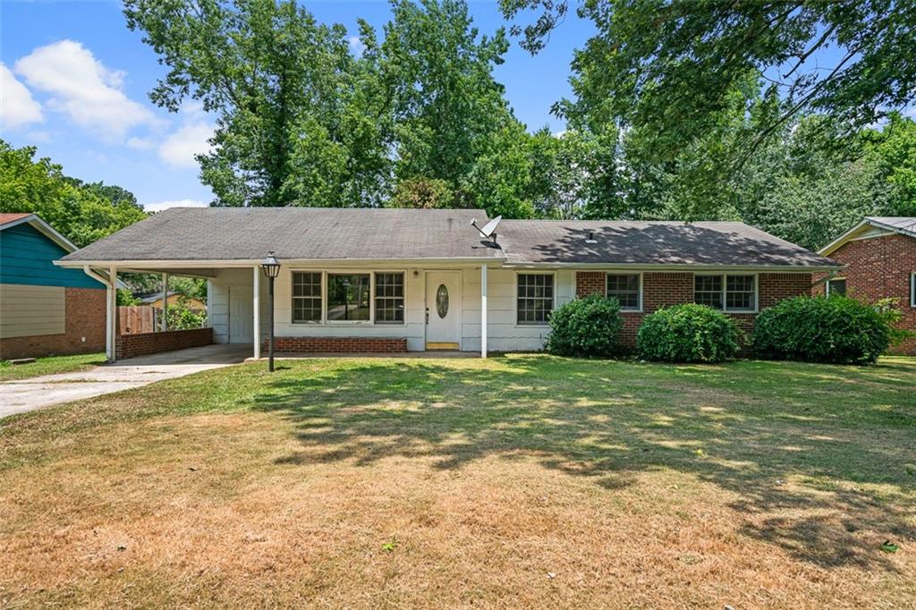 Cedar Wood Dr, Atlanta, GA 30349