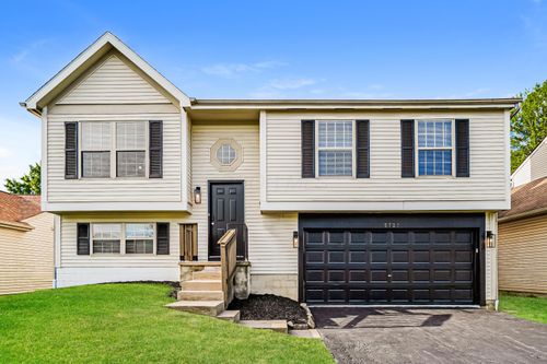 5727 Sundial Dr, Galloway, OH, 43119-8750 | Card Image
