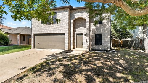 1073 Stone Holw, New Braunfels, TX, 78130-2400 | Card Image