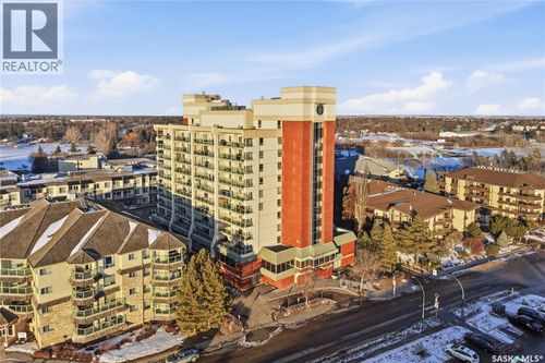 2221 Adelaide St E, Saskatoon, SK, S7J5L9 | Card Image