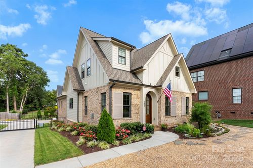 145 Willerine Dr, Belmont, NC, 28012-8579 | Card Image