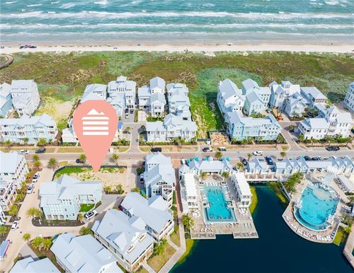 252 Lakeshore Street, Port Aransas, TX, 78373 | Card Image