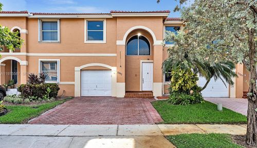 2297-2297 Nw 160th Ter, Pembroke Pines, FL, 33028-1237 | Card Image