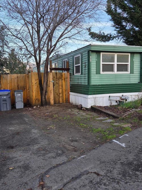 unit-30-2799 Siskiyou Blvd, Ashland, OR, 97520-9530 | Card Image