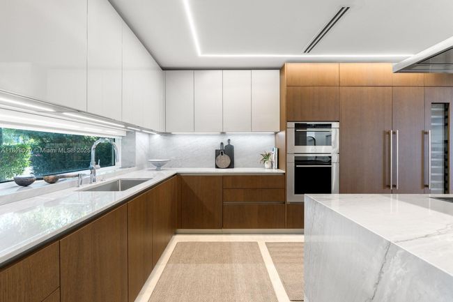 800 E Dilido Dr, House other with 3 bedrooms, 3 bathrooms and null parking in Miami Beach FL | Image 9