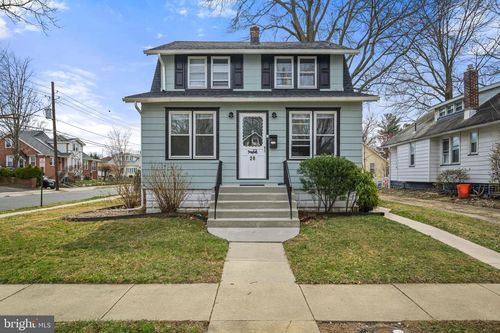 28 E Holly Ave, HADDON TOWNSHIP, NJ, 08107-1023 | Card Image