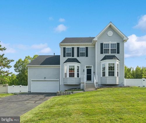51 Bailly Dr, Burlington Township, NJ, 08016-4288 | Card Image
