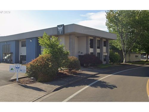 4-2250 Nw Aviation Dr, Roseburg, OR, 97470-1905 | Card Image