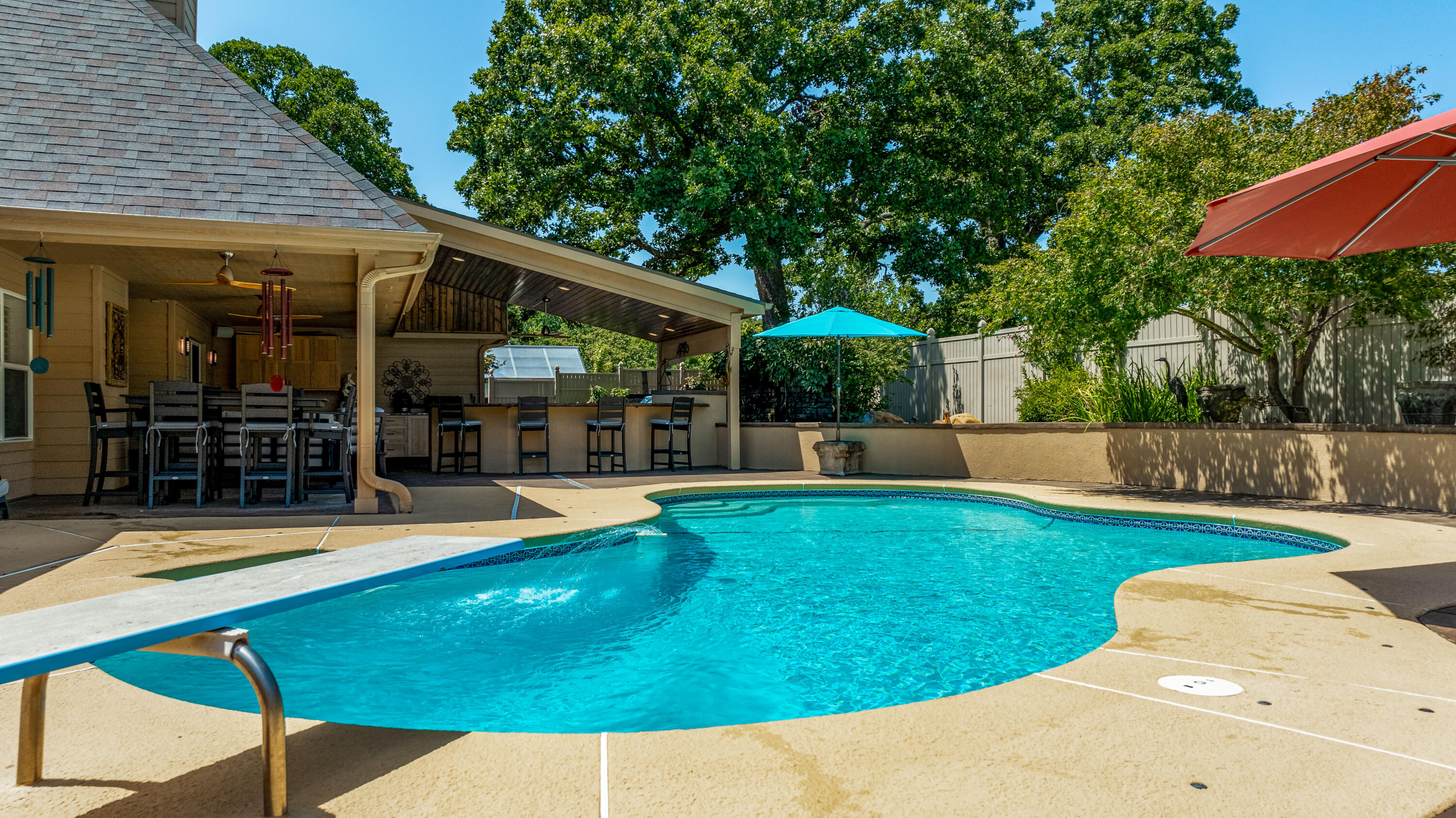 301 Rd, Grove, OK 74344