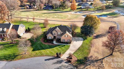 2425 Birdie Ln Ne, Conover, NC, 28613-9457 | Card Image