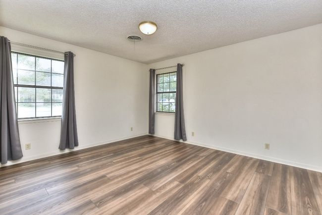 Guestroom #2 | Image 27