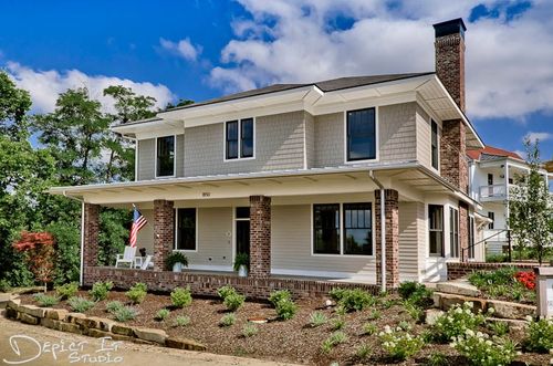 1850 N Clifton Ave, Fayetteville, AR, 72701-3032 | Card Image