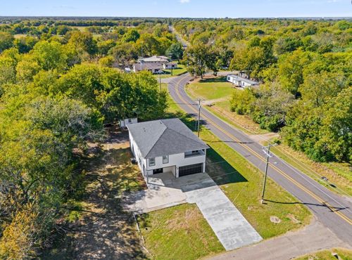 111 Sw 2nd St, Pecan Gap, TX, 75469-6000 | Card Image