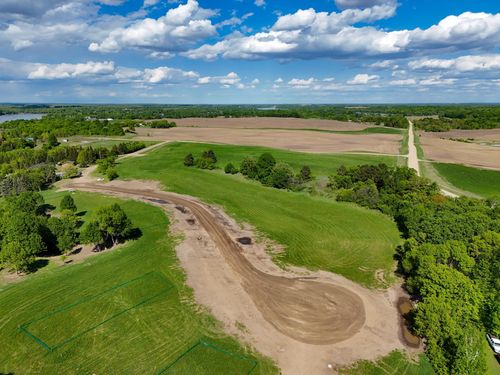 325XX 452nd St [B5], Vergas, MN, 56587 | Card Image