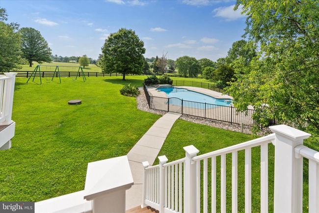 17760 Julie Ann Ct, House other with 4 bedrooms, 4 bathrooms and null parking in HAMILTON VA | Image 18