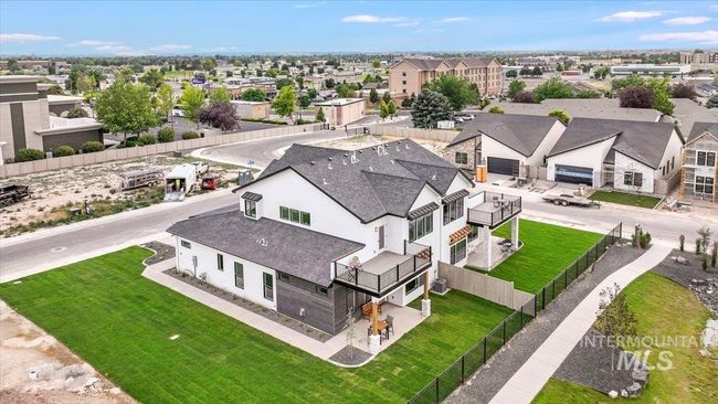 Aerial view of residential area | Image 43