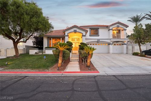 4008 Mansion Hall Ct, Las Vegas, NV, 89129-3666 | Card Image