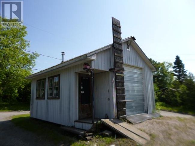 123 Fourth St, Home with 3 bedrooms, 1 bathrooms and null parking in Nipigon ON | Image 4