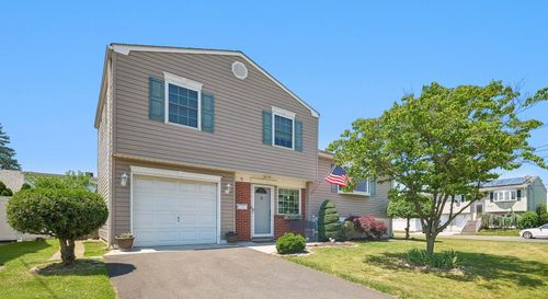 53 Orchard St, Carteret, NJ, 07008 | Card Image