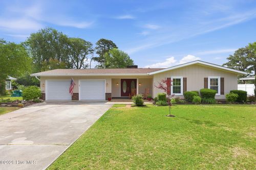 2342 N Lakeview Dr, Newport, NC, 28570-8548 | Card Image