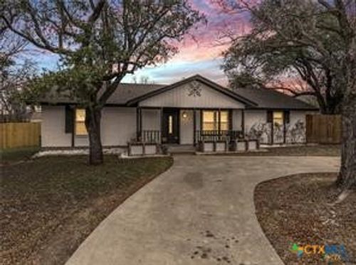 104 Jerry St, Gatesville, TX, 76528-4044 | Card Image