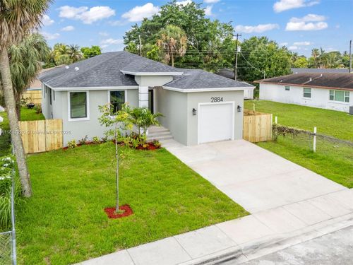 2884 Nw 8th Ct, Fort Lauderdale, FL, 33311-6610 | Card Image