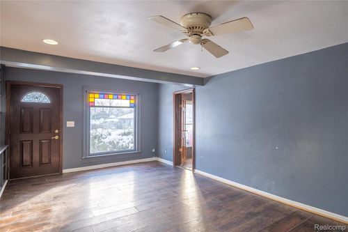 1580 Liberty St, Lapeer, MI, 48446-1836 | Card Image