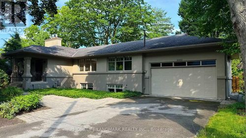 2062 Glenforest Cres, Oakville, ON, L6J2G4 | Card Image