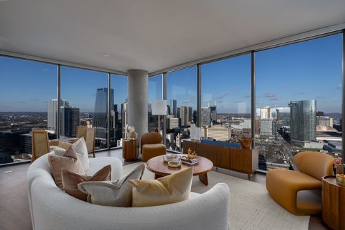 c3-dn-1212 Demonbreun St, Nashville, TN, 37203-7629 | Card Image