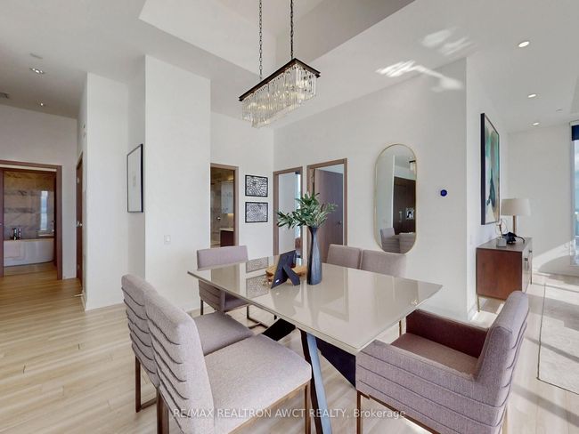 PH02 - 17 Bathurst St, Condo with 3 bedrooms, 3 bathrooms and null parking in Toronto ON | Image 8